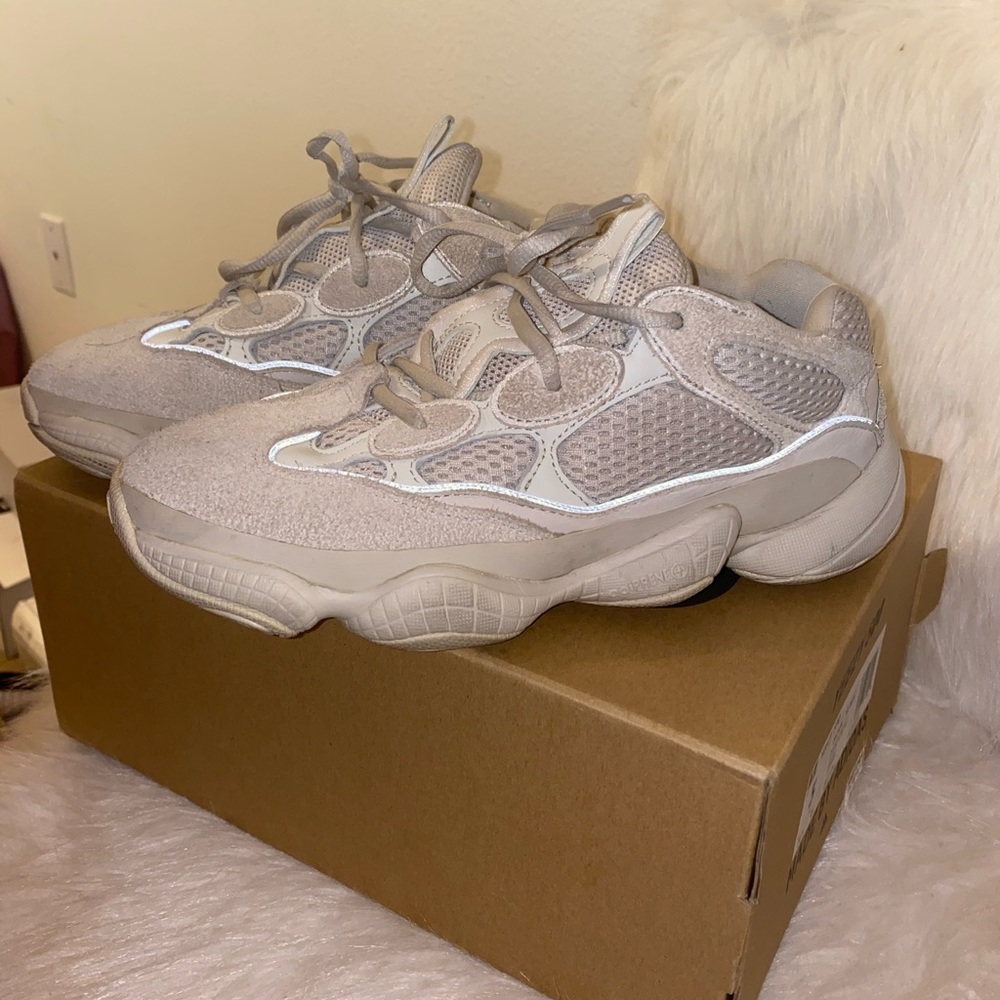 Yeezy 500 blush stock x